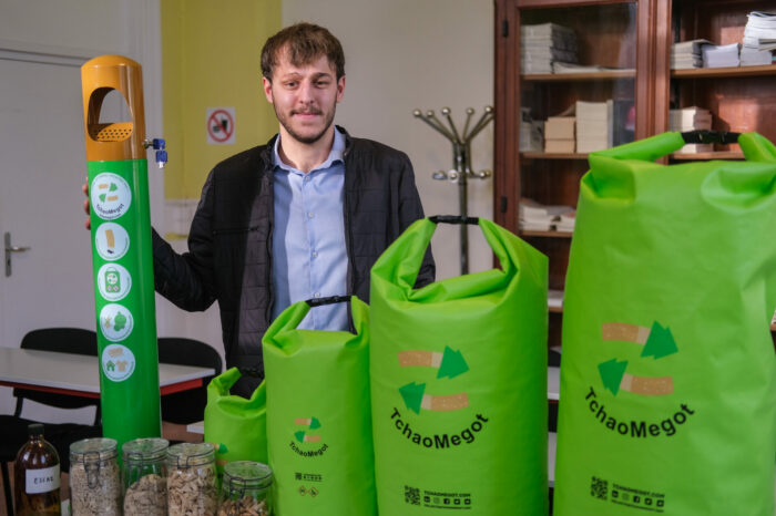 Avec Tchaomegot, Julien Paque recycle les mégots en doudounes