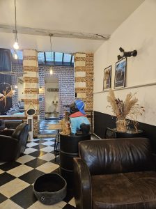 Intérieur du Waf café, ©Maud VINCENSINI