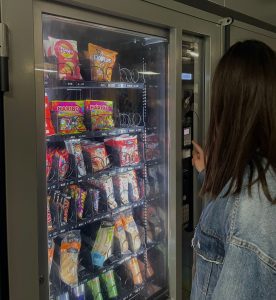 Distributeur automatique de produits transformés