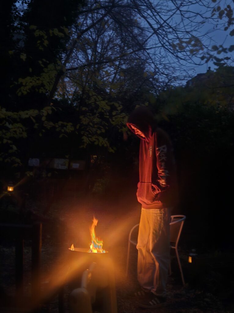 Un participant aux rassemblements des Maguettes